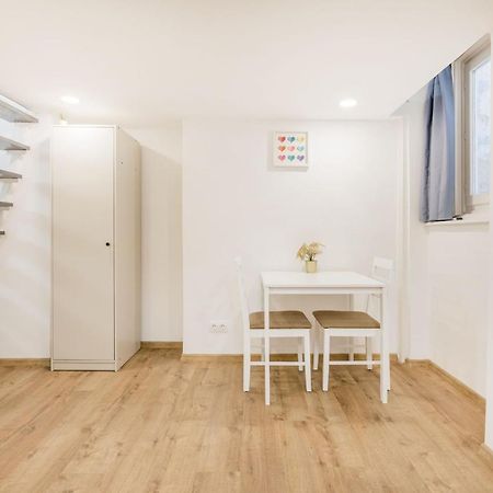 V12 Apartments Budapest Exterior photo